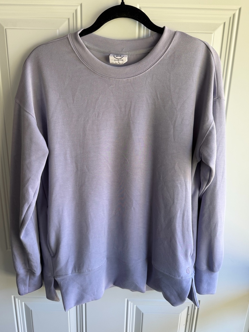 SAGE Collective lavender crewneck sweatshirt size small